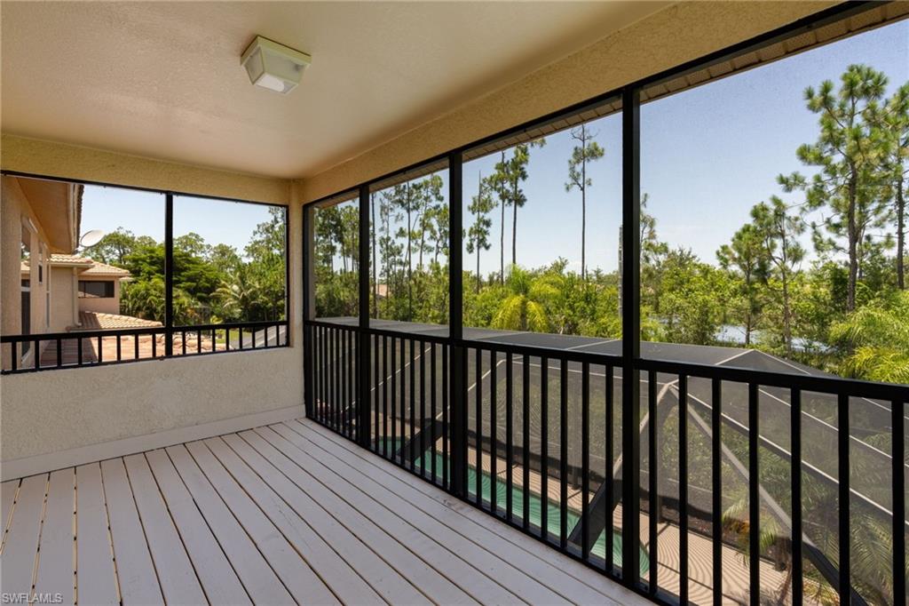 20886 Torre Del Lago ST photo 23