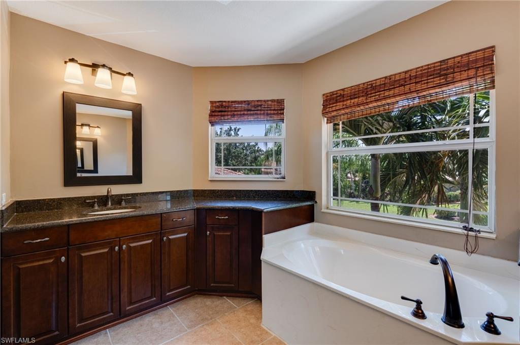 20886 Torre Del Lago ST photo 20