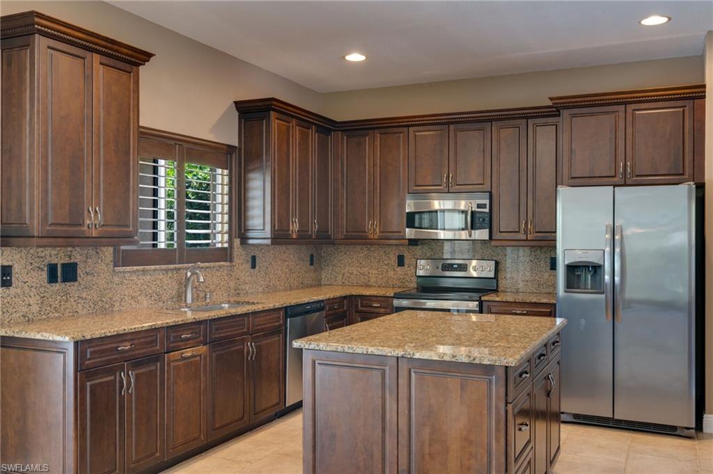 20886 Torre Del Lago ST photo 10