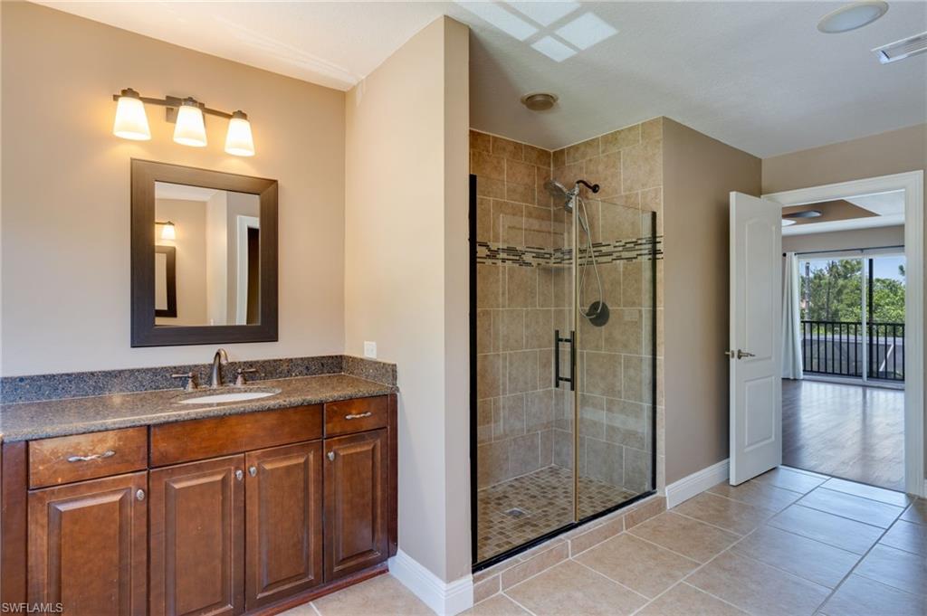 20886 Torre Del Lago ST photo 21