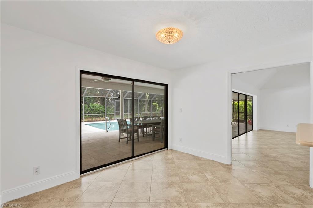 2251 Queens WAY photo 8