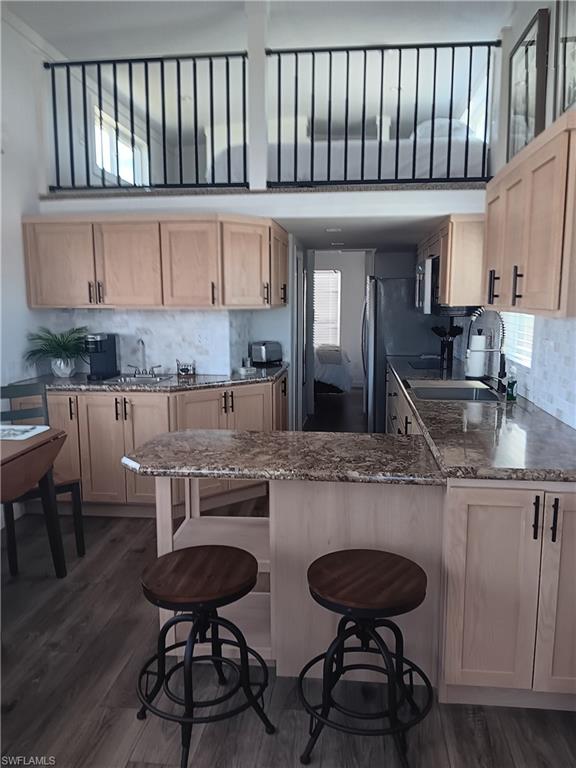 224 Riverclub CT photo 13