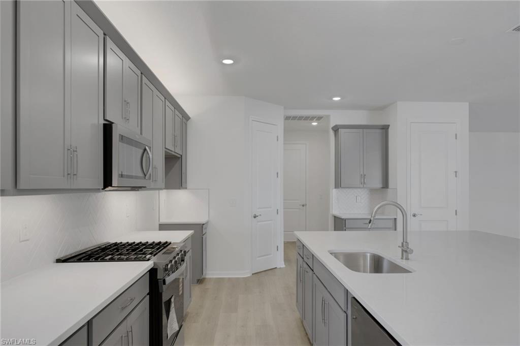 17013 Great Heron LN photo 23
