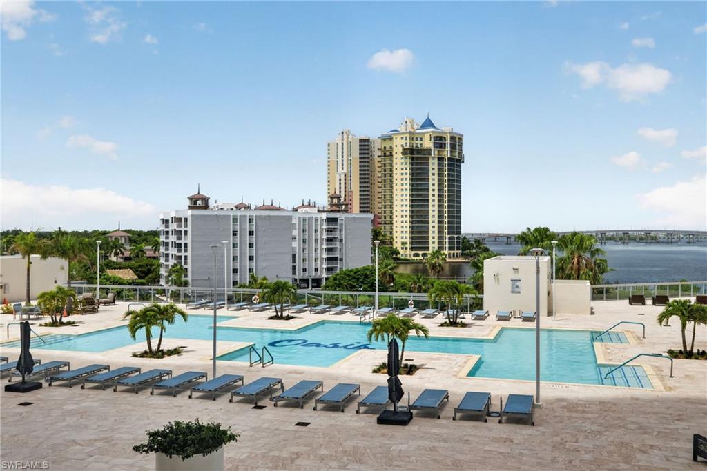 3000 Oasis Grand BLVD 505 photo 28