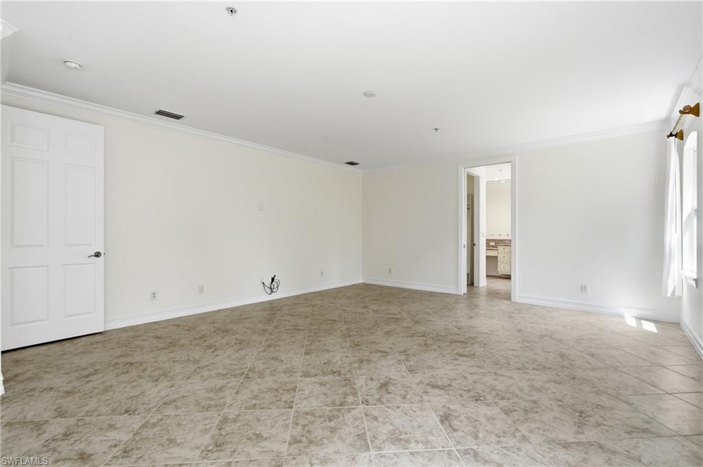2886 Castillo CT 101 photo 16