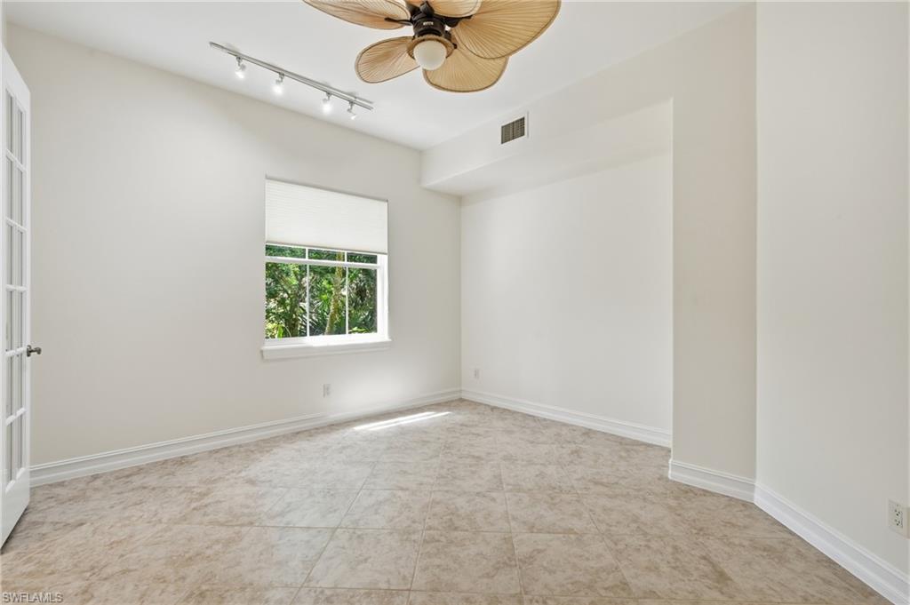 2886 Castillo CT 101 photo 24