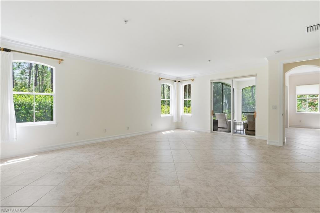 2886 Castillo CT 101 photo 18