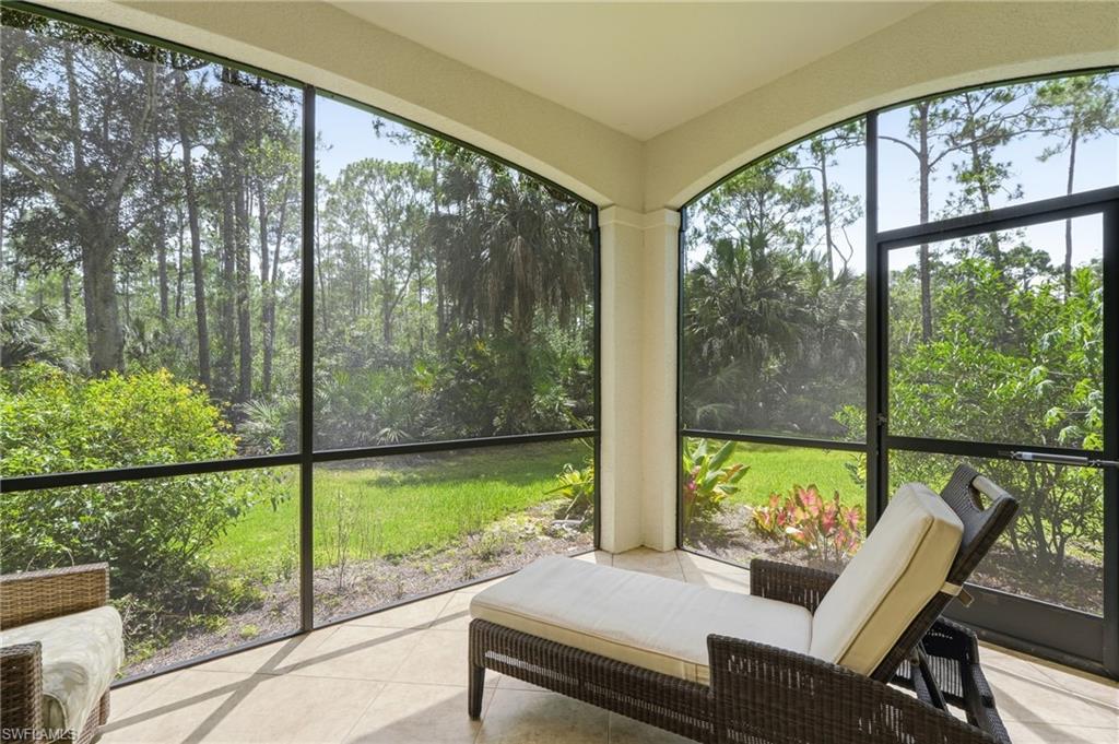 2886 Castillo CT 101 photo 31