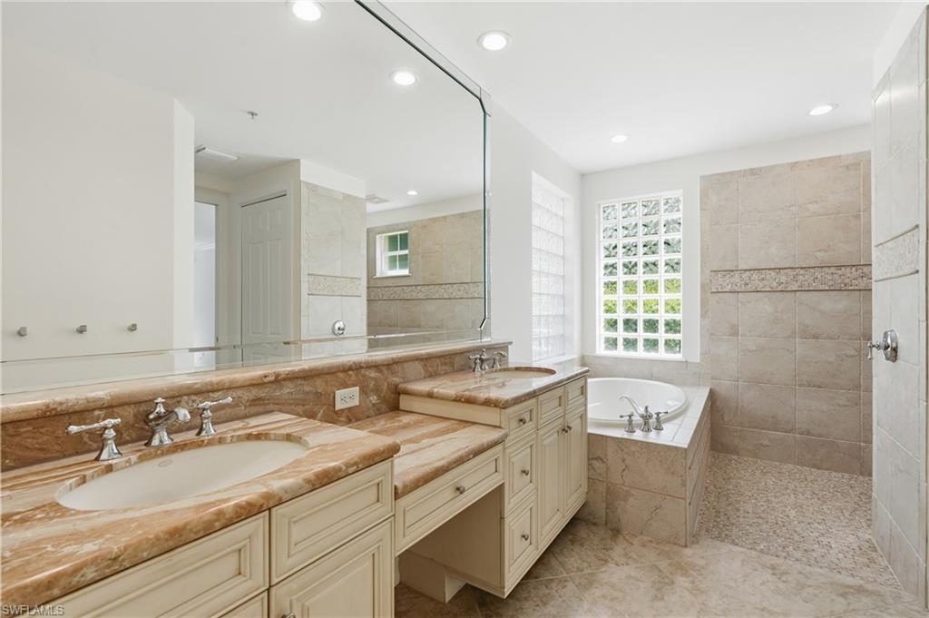 2886 Castillo CT 101 photo 21