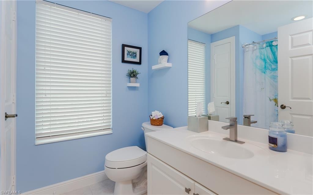 2nd full/guest bathroom