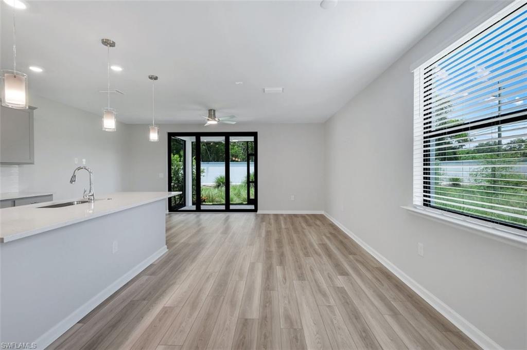 27907 Radiant CT photo 9