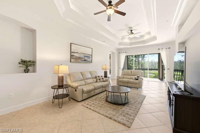 10351 Glastonbury CIR 202 photo 9