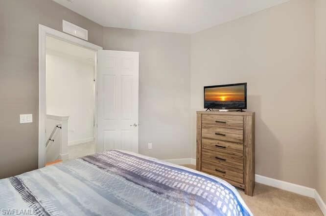 10351 Glastonbury CIR 202 photo 33