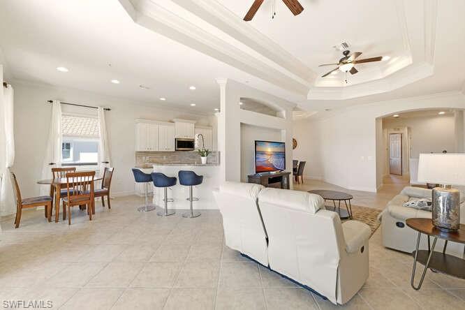 10351 Glastonbury CIR 202 photo 14