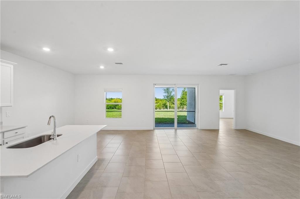 13296 Grassmere CT photo 9