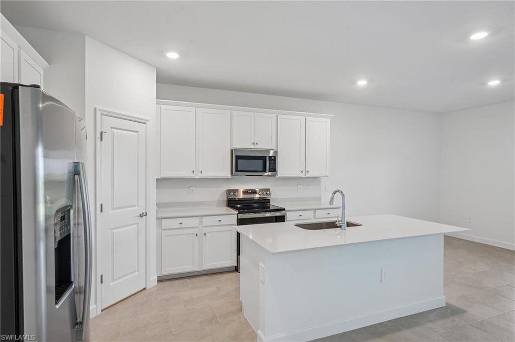 13296 Grassmere CT photo 14