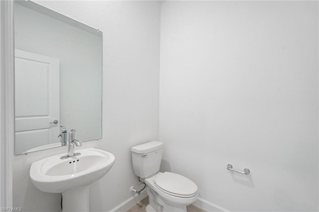 13296 Grassmere CT photo 18