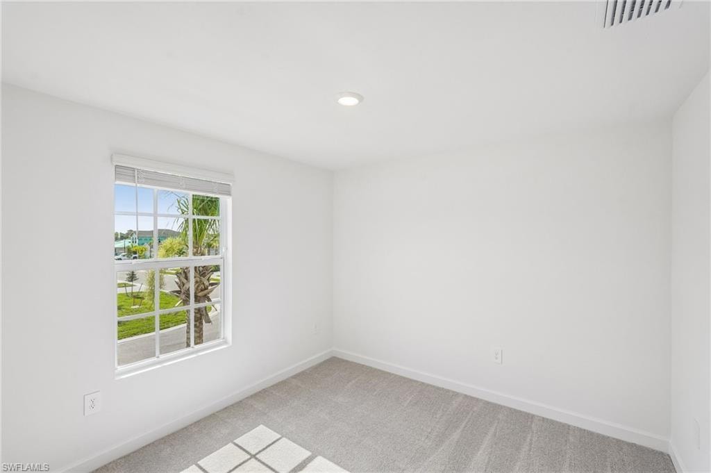 13296 Grassmere CT photo 29