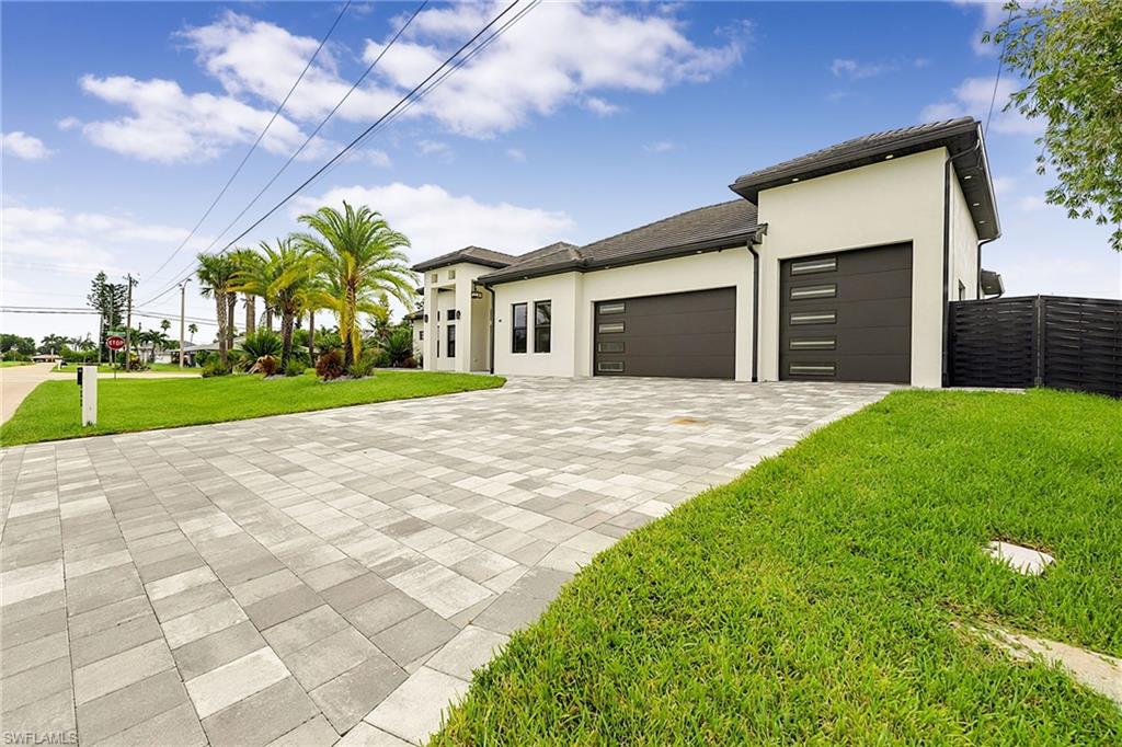 455 SE 17th AVE