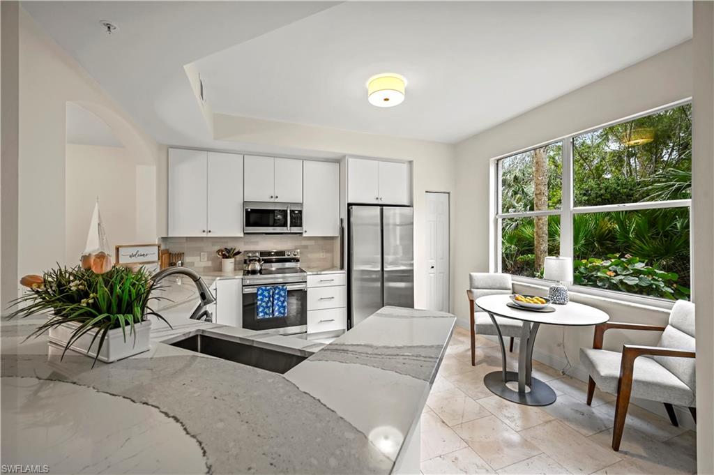 20940 Island Sound CIR 105 photo 6
