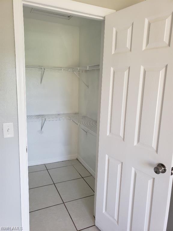 1505 guest bedroom 1 walk in closet