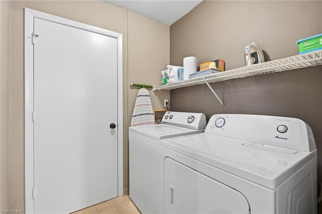 LAUNDRY ROOM...
