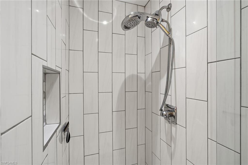UPDATED MODERN SHOWER...