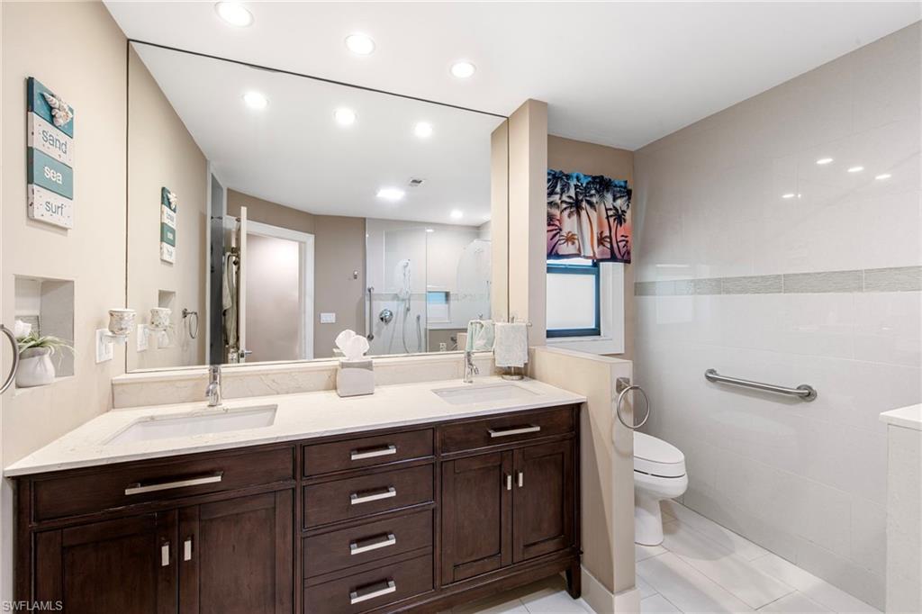 1813 Princess CT photo 26