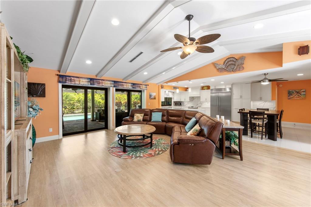 1813 Princess CT photo 8