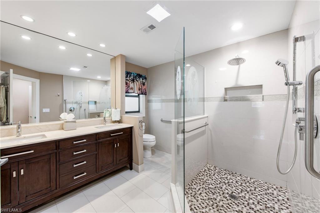 1813 Princess CT photo 25