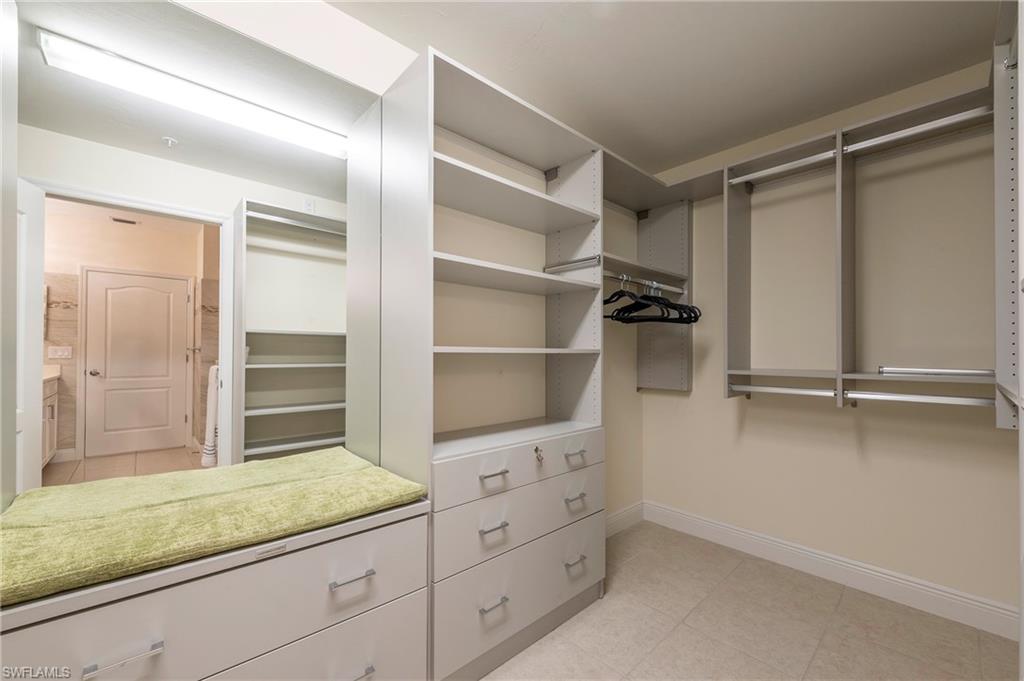 6954 Avalon CIR 702 photo 13