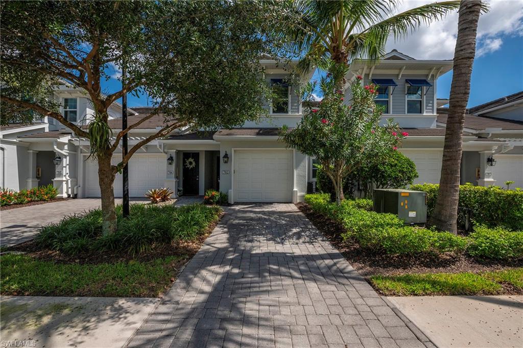 6954 Avalon CIR 702 photo 22