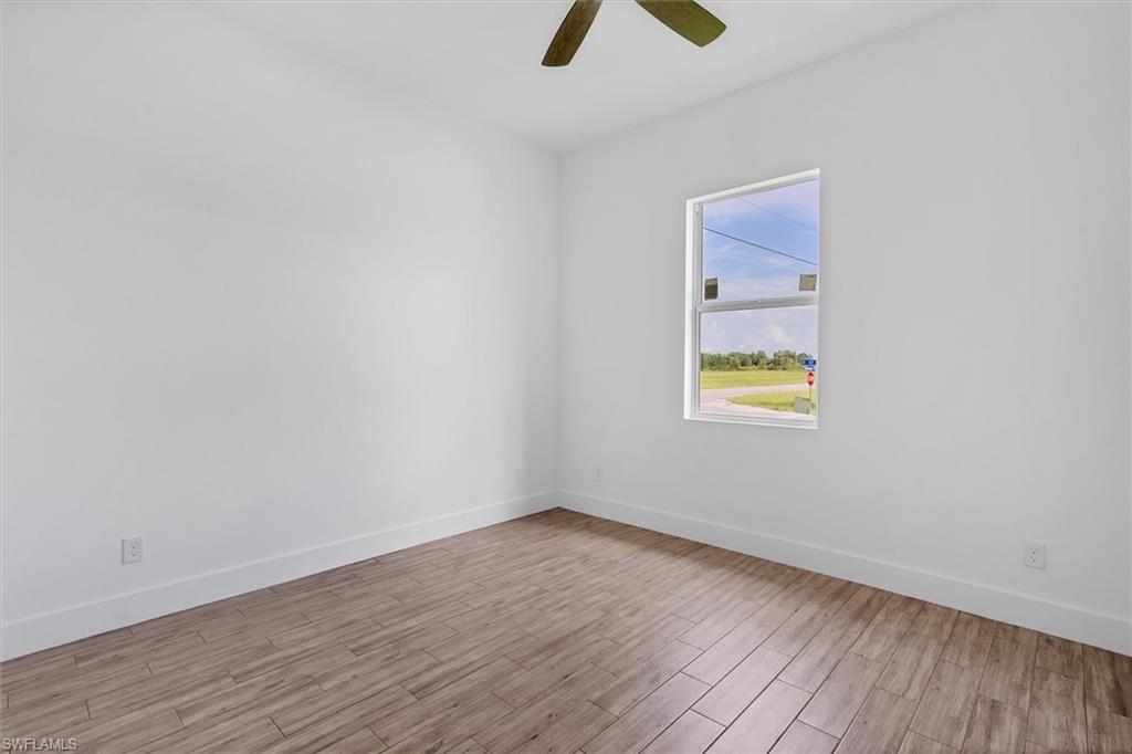 2503 Tena AVE N photo 22