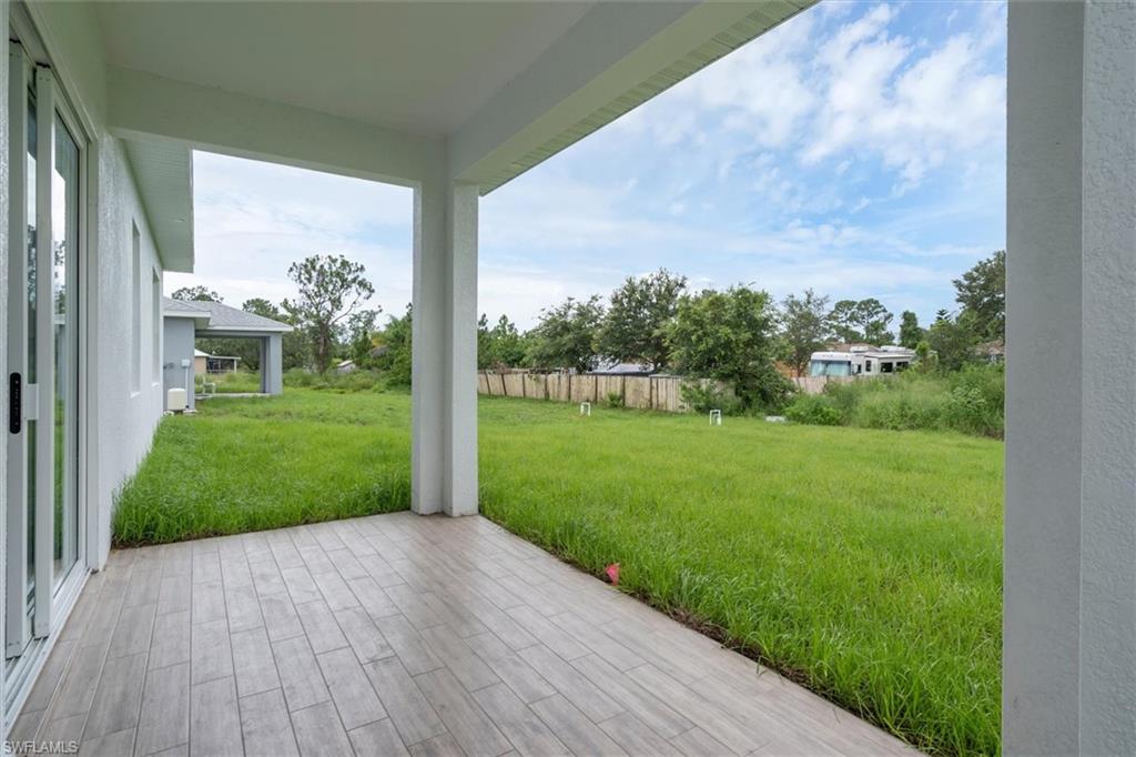 2503 Tena AVE N photo 24