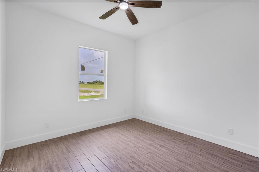 2503 Tena AVE N photo 20