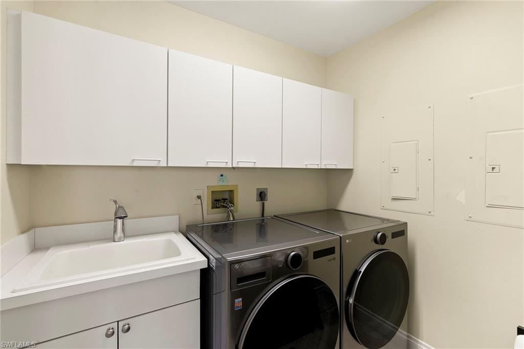 5000 Royal Marco WAY 831 photo 36