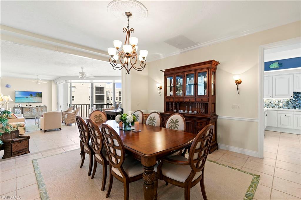 5000 Royal Marco WAY 831 photo 10