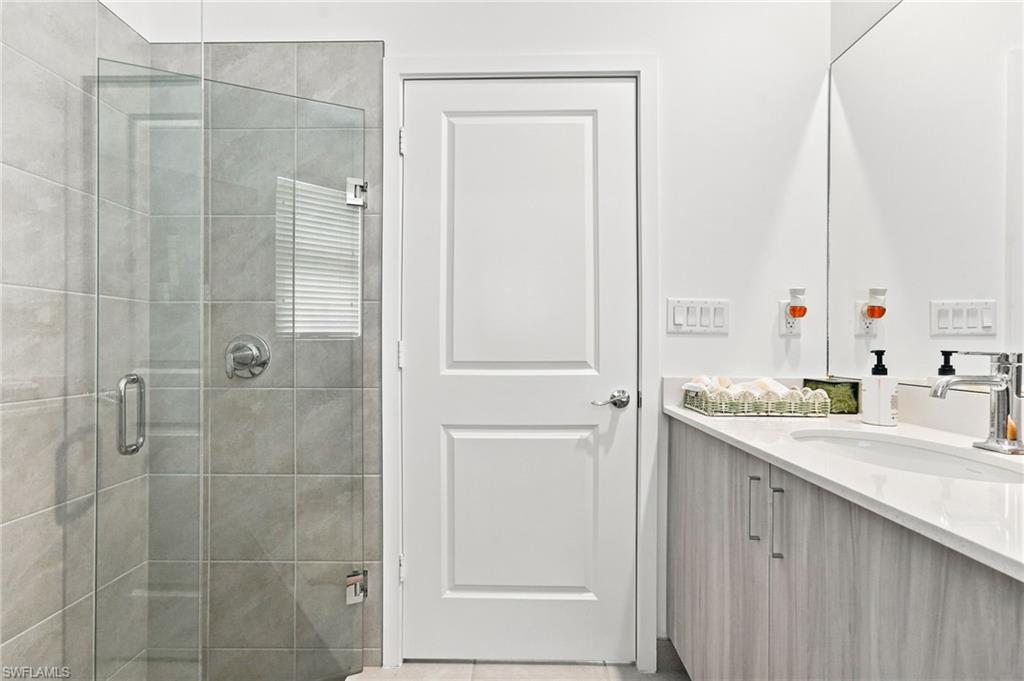 5769 Cassidy LN photo 18