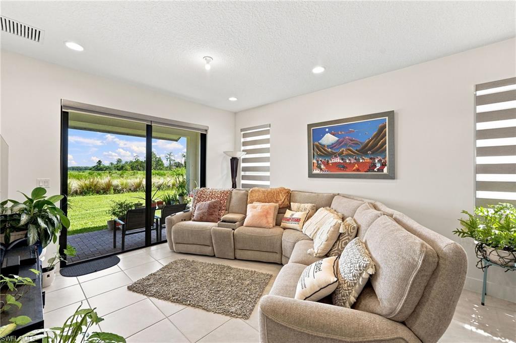 5769 Cassidy LN photo 11