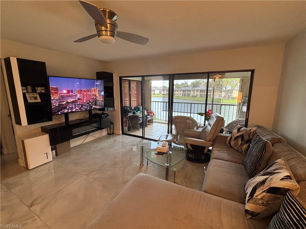 1600 Misty Pines CIR 206