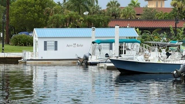 Port of the Islands Marina Aqua Lounge