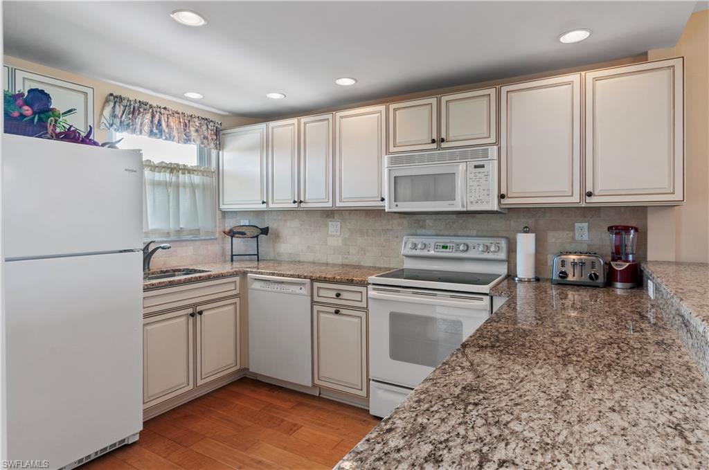 Great counter space