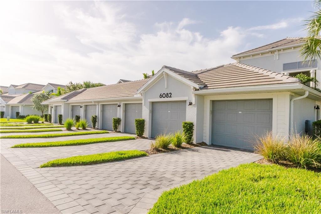 6082 National BLVD 112 photo 21