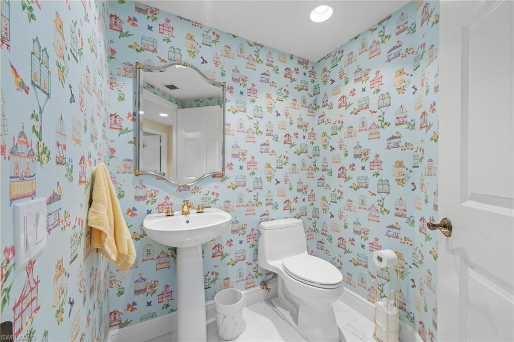 23650 Via Veneto BLVD 1403 photo 28