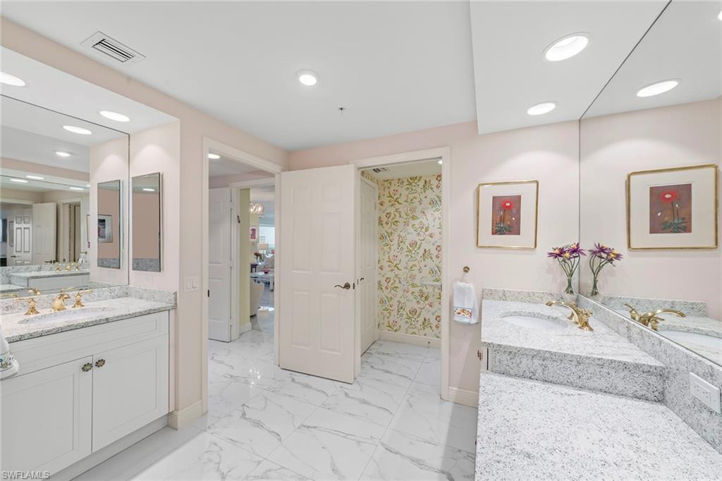 23650 Via Veneto BLVD 1403 photo 21