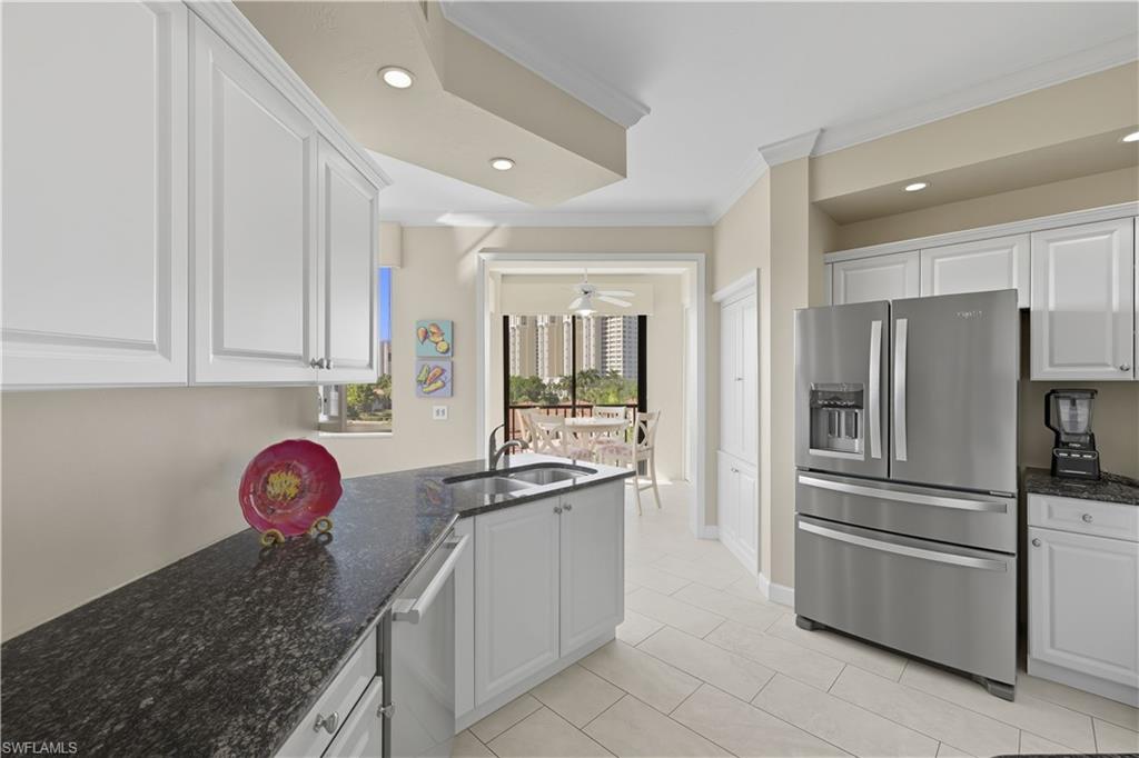 7040 Pelican Bay BLVD 401 photo 17