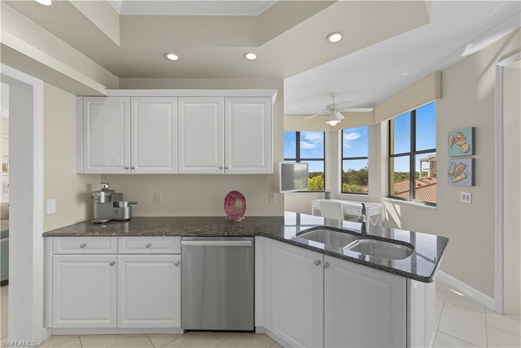 7040 Pelican Bay BLVD 401 photo 15