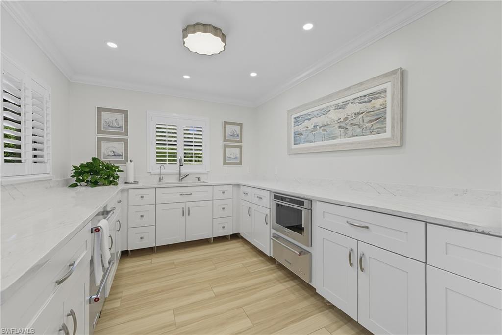 7040 Pelican Bay BLVD 401 photo 35