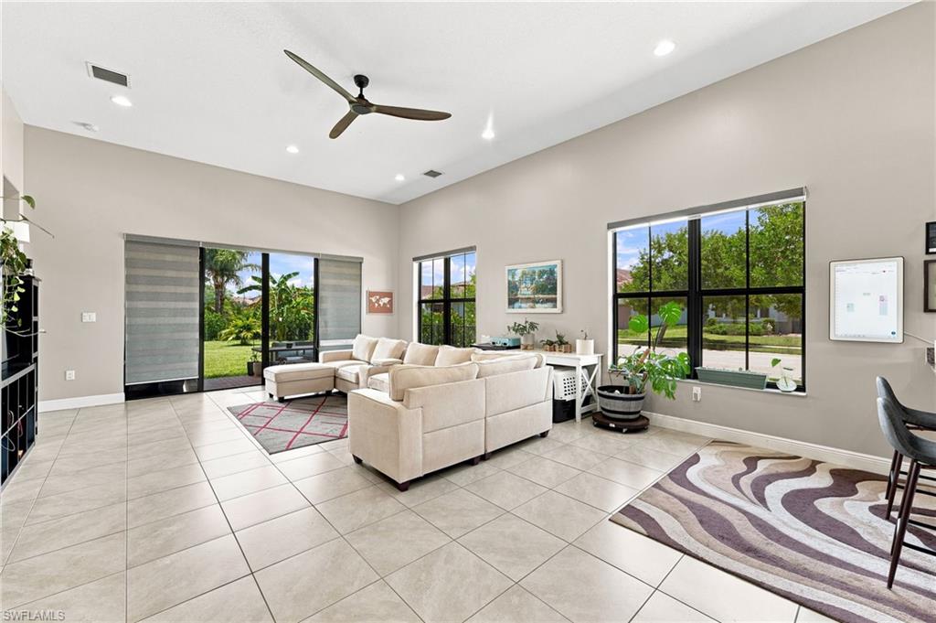 5071 Monza CT photo 6