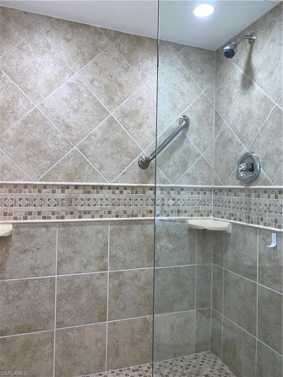 4082 Belair LN 9 photo 38